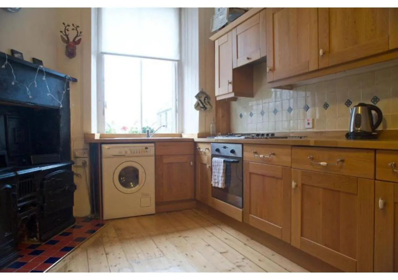 에든버러 Joivy 1 Bed Flat Near Royal Botanic Gardens 아파트 0*,